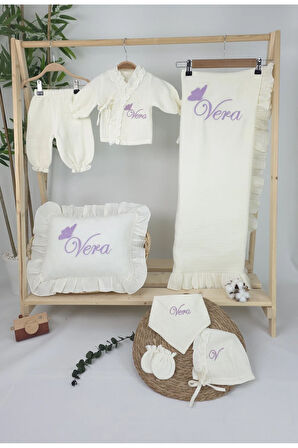 - Müslin Yeni Doğan 4Katlı Organik %100Pamuk Kişiye Özgü Nakışlı Hastane Çıkış Seti(Tekli Kelebek-1)