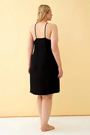 Moda Kadın Büyük Beden Siyah Çiçek Desenli Askılı Gecelik