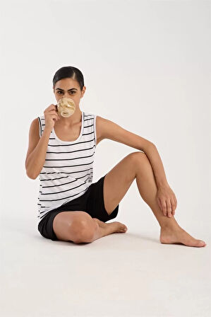 Moda Kadın Kalın Askılı Beyaz Şortlu Pijama Takımı