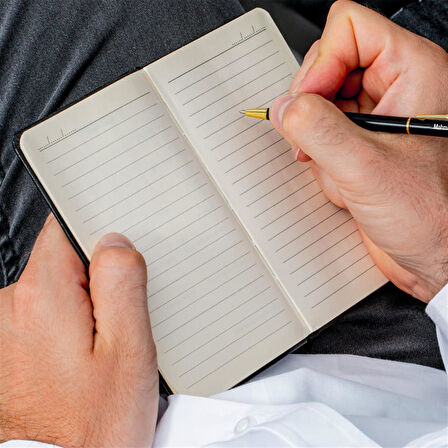 Kişiye Özel Hat Sanatı Tasarımlı Deri Not Defteri – İsme Özel Manevi Hediye