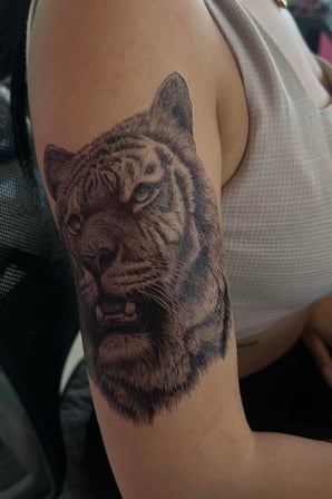 Kaplan Kafası Geçici Dövme - Büyük Boy Gerçekçi Siyah Beyaz Geçici Tattoo