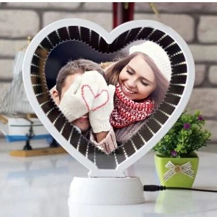 Kişiye Özel Fotoğraflı Kalp Şekilli Sihirli LED Ayna