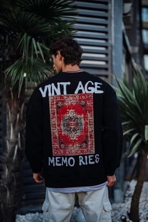 Oversize Bisiklet Yaka Üç İplik Baskılı SweatShirt