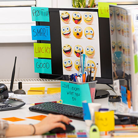 Elektrostatik Yapışkanlı Akıllı Not Kağıdı 7x10 cm – 50 Sayfa Pratik Ofis Not Defteri