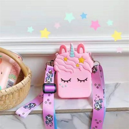 Kişiye Özel İsimli Unicorn Hediye Seti - Silikon Çocuk Çantası ve Kupa Bardak Kombini