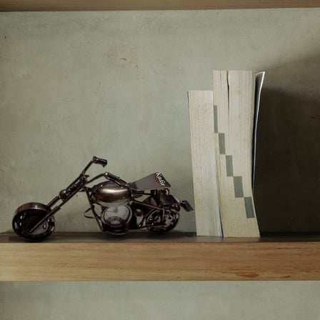Kişiye Özel İsimli Metal Motosiklet Masa Saati – Erkeğe Hediye Dekoratif Motor Biblo