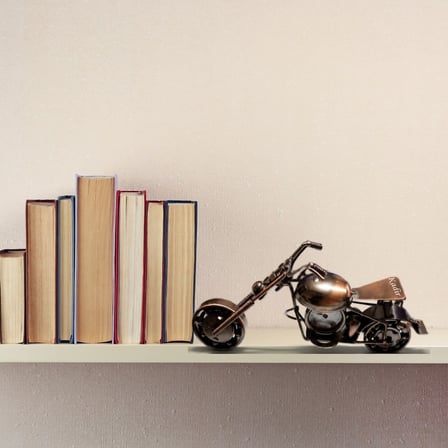 Kişiye Özel İsimli Metal Motosiklet Masa Saati – Erkeğe Hediye Dekoratif Motor Biblo