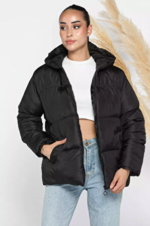 Kadın Kapüşonlu Oversize Şişme Mont