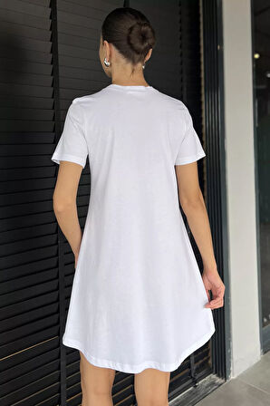 Kadın Bisiklet Yaka Arma Detaylı T-shirt Elbise