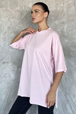 Kadın Bisiklet Yaka Yan Yırtmaç Detaylı Salaş T-shirt