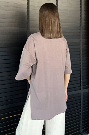 Kadın Bisiklet Yaka Yan Yırtmaç Detaylı Salaş T-shirt