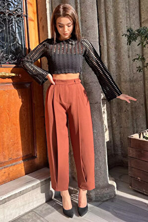 Yüksek Bel Pileli Kadın Bol Kesim Kumaş Pantolon