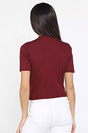 Bisiklet Yaka Ön Nakışlı Likralı Kadın Bluz