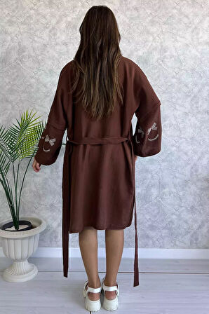 Bel Kuşaklı Kol İşlemeli Kadın Tarz Kimono
