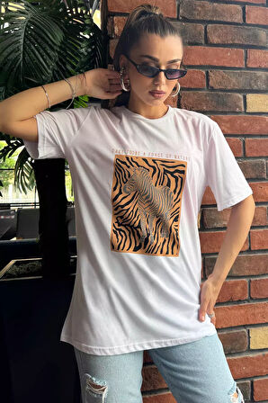 Zebra Baskılı Kadın Tişört