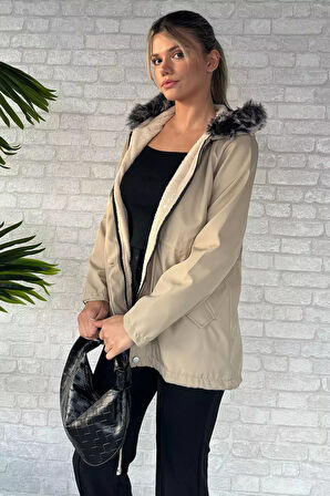 Kadın Kapüşonlu İçi Peluş Mont