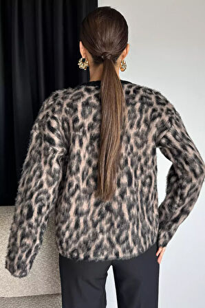 Leopar Desenli Şardonlu Triko Hırka