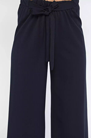 Bağcıklı Bol Paça Rahat Kadın Kumaş Pantolon