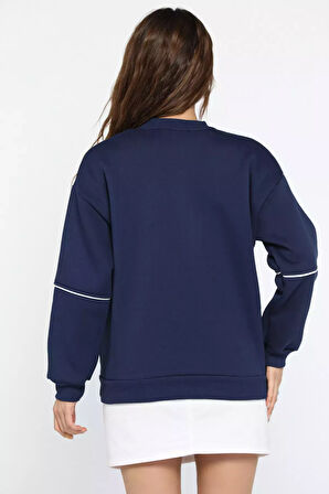Kadın Üç İplik Şardonlu Nakışlı Sweatshirt