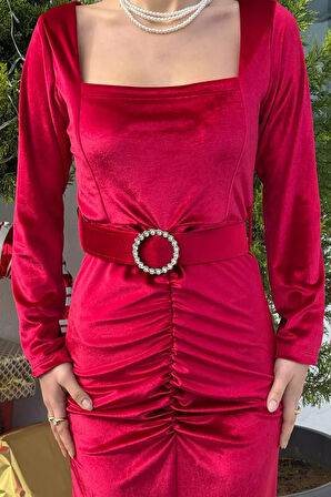 Kadın Kare Yaka Ön Büzgülü Taşlı Kemerli Kadife Elbise