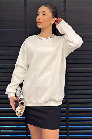 Bisiklet Yaka Taş Detaylı Şardonlu Sweatshirt