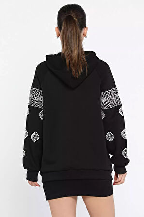 Kadın Kapüşonlu Şardonlu Kol Nakışlı Sweatshirt