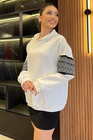 Kadın Kapüşonlu Kol Detaylı Şardonlu Sweatshirt