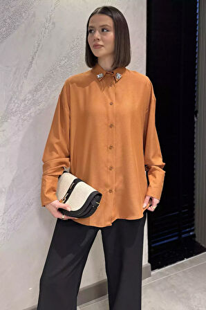 Kadın Yaka Taş İşlemeli Kendinden Desenli Gömlek