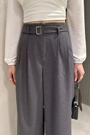 Kadın Yüksek Bel Kemer Detaylı Pileli Pantolon