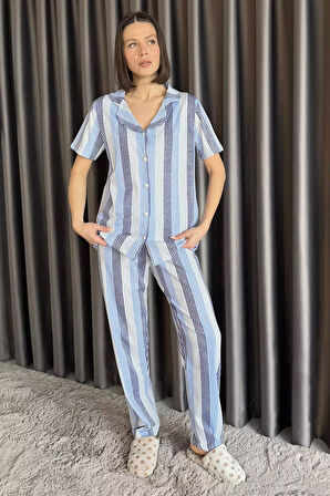 Kadın Çizgi Desenli Ön Düğmeli Kısa Kol Pijama Takımı