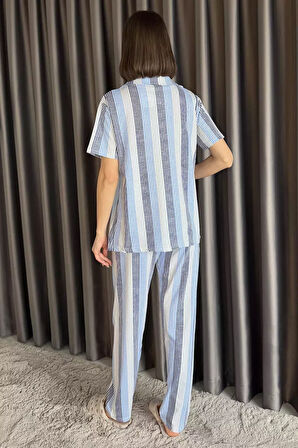 Kadın Çizgi Desenli Ön Düğmeli Kısa Kol Pijama Takımı
