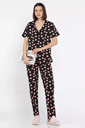 Kadın Kısa Kol Ön Düğmeli Fiyonk Desenli Pijama Takımı