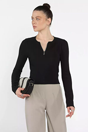 Kadın Yarım Fermuarlı Crop Body Bluz