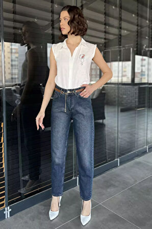 Kemer Detaylı Dar Paça Kadın Jean Kot Pantolon