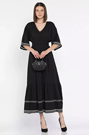 Kadın V Yaka Bel Lastikli Nakış Detaylı Salaş Elbise