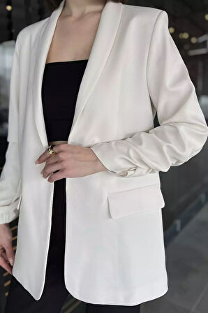 Kol Büzgülü Kadın Blazer Ceket