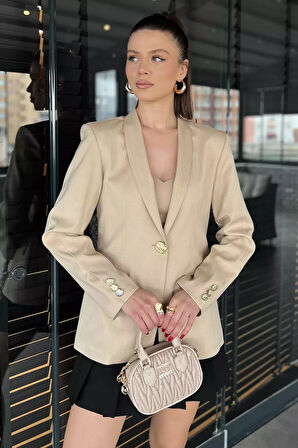 Kadın Düğme Detaylı Kruvaze Yaka Blazer Ceket