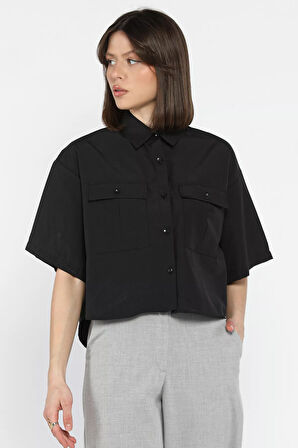 Kadın Çift Cepli Kısa Kol Gömlek
