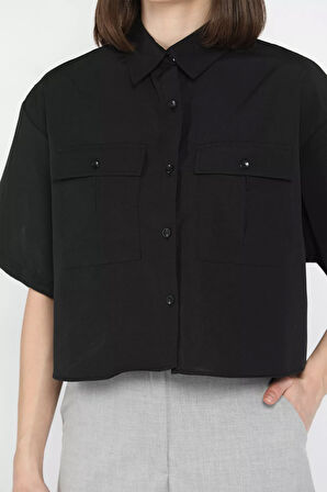 Kadın Çift Cepli Kısa Kol Gömlek