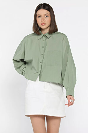 Kadın Tek Cepli Yarasa Kol Gömlek