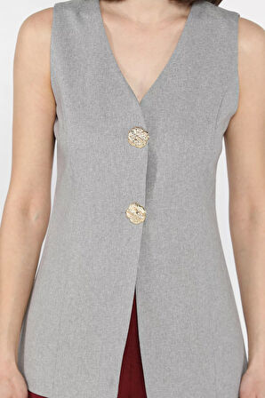 Astarlı Düğme Detaylı Kadın Yelek