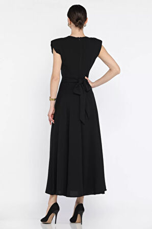 Kadın Omuz Vatkalı Bel Bağcıklı Sıfır Kol Elbise