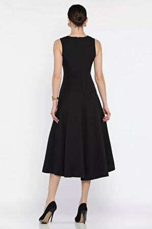 Ön Bağlamalı Sıfır Kol Elbise