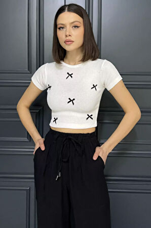 Kadın Bisiklet Yaka Fiyonklu Kaşkorse Crop Top Bluz