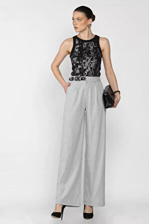 Kadın Kemer Aksesuarlı Yüksek Bel Pileli Pantolon