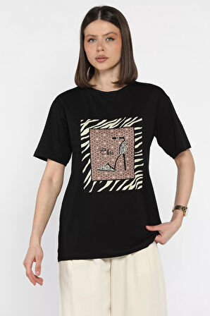 Bisiklet Yaka Taş Detaylı Kadın Tişört