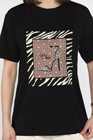 Bisiklet Yaka Taş Detaylı Kadın Tişört