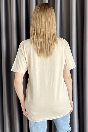 Kalpli Taş Detaylı Kadın Tişört