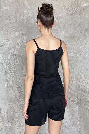 Kadın Kendinden Çizgi Desenli Şortlu İkili Takım