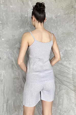 Kadın Kendinden Çizgi Desenli Şortlu İkili Takım